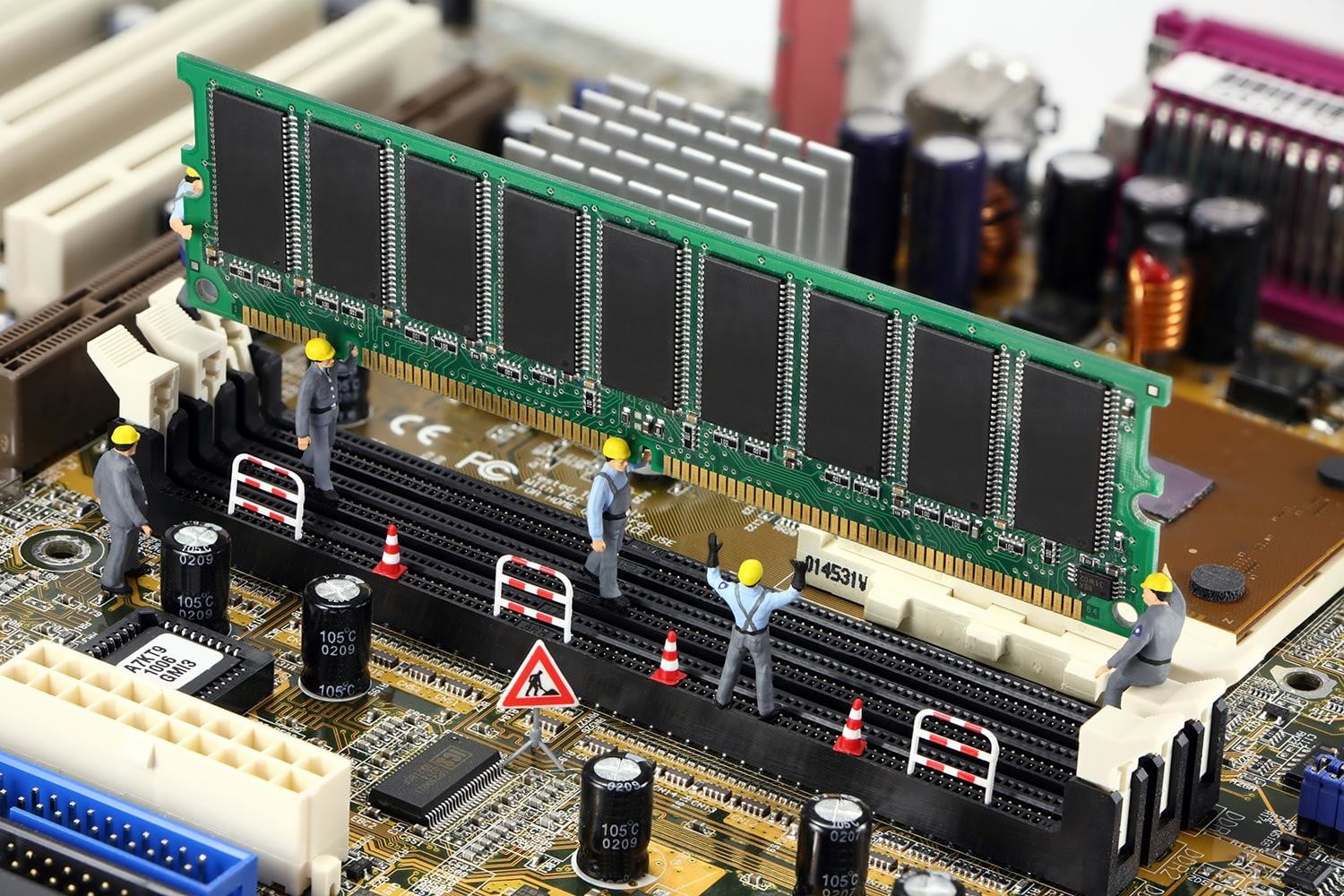 Tối ưu RAM qua gỡ ứng dụng
